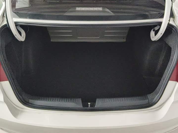 Фото 4 - Volkswagen Santana