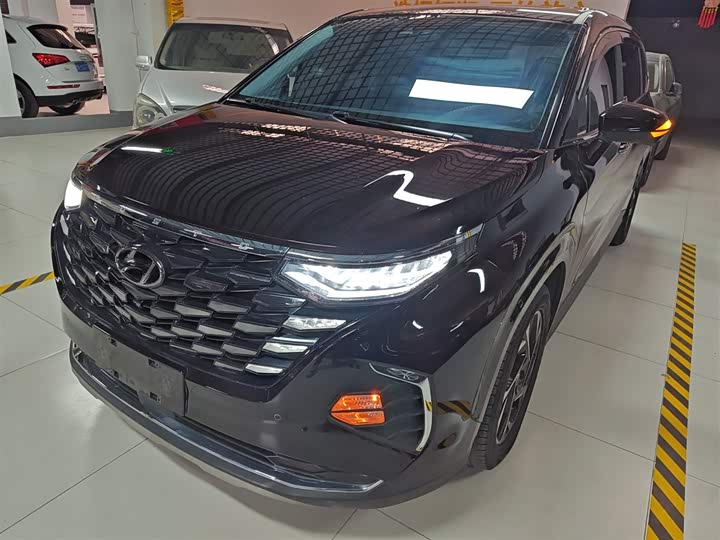 Фото 1 - Hyundai Custo