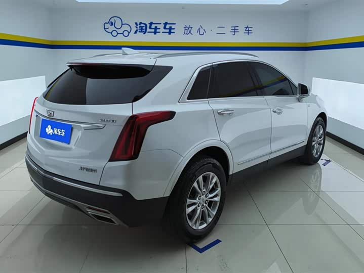 Фото 3 - Cadillac XT5