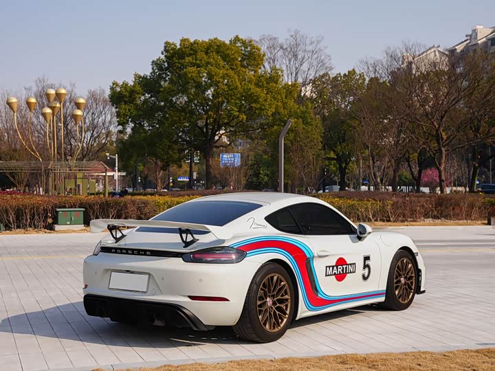 Фото 4 - Porsche 718