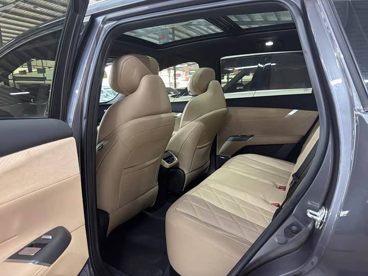 Фото 8 - Changan CS75 Plus