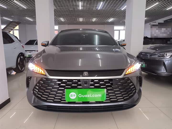 Фото 3 - BYD Qin Plus