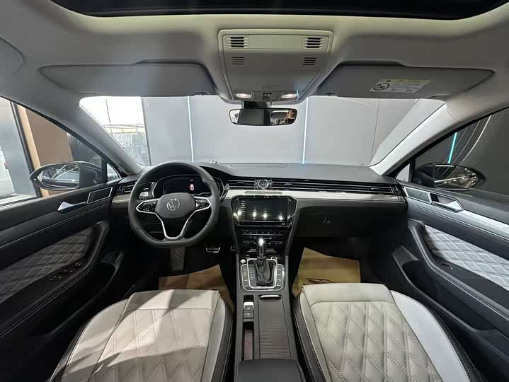 Фото 9 - Volkswagen Magotan