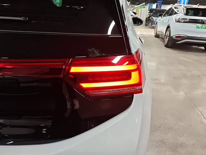 Фото 8 - Volkswagen ID.3