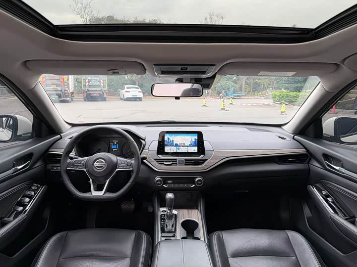 Фото 8 - Nissan Teana