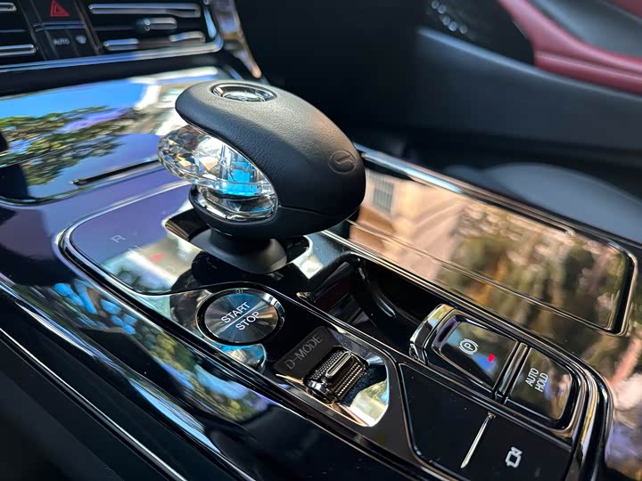 Фото 8 - GAC Trumpchi E9