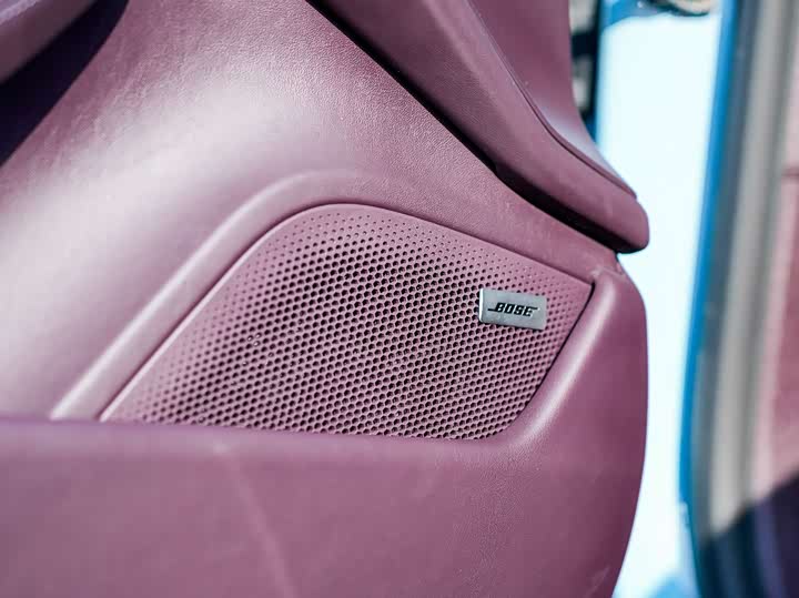 Фото 5 - Porsche Taycan