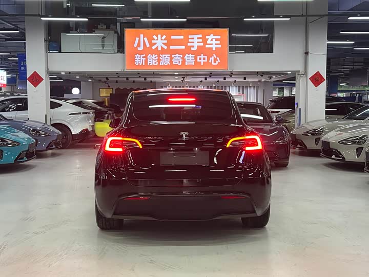 Фото 5 - Tesla Model Y