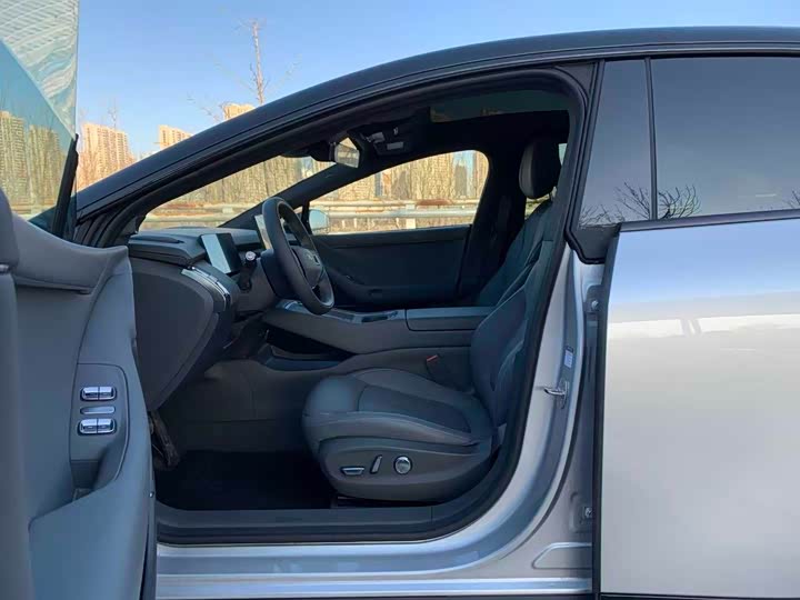 Фото 4 - XPeng F57