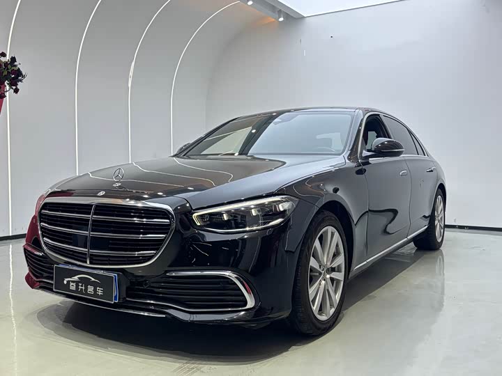 Фото 1 - Mercedes-Benz S-Class