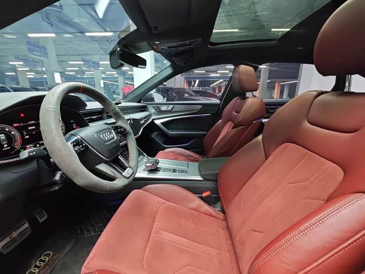 Фото 5 - Audi A6L