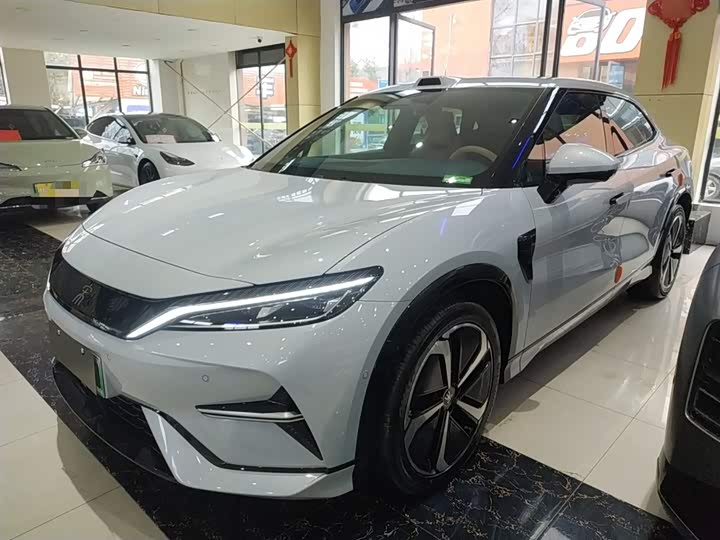 Фото 2 - BYD Song L