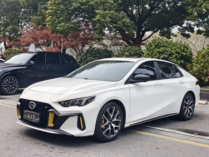 Фото 1 - GAC Trumpchi Empow R