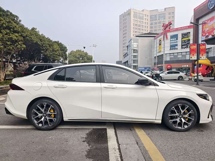 Фото 8 - GAC Trumpchi Empow R