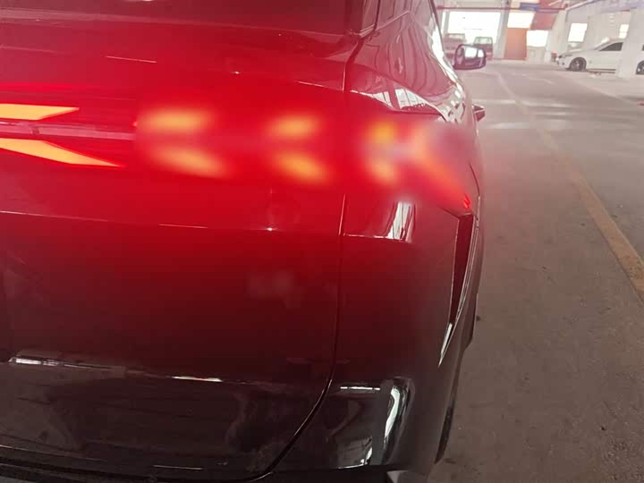 Фото 8 - Geely Galaxy L7