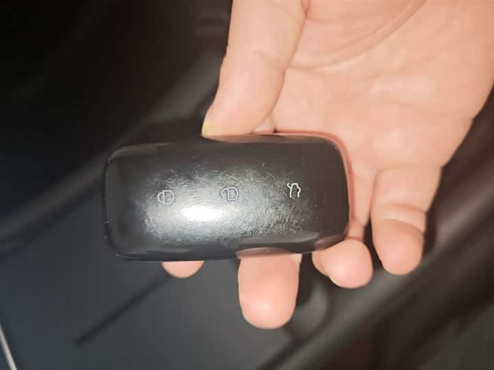 Фото 9 - Geely Galaxy L7