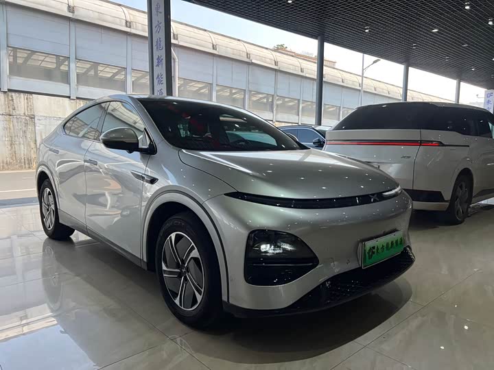 Фото 3 - XPeng G6