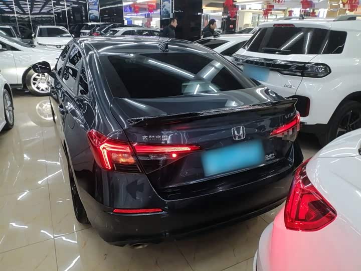 Фото 6 - Honda Civic