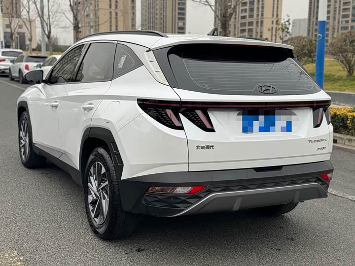 Фото 8 - Hyundai Tucson L