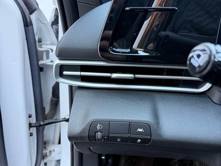 Фото 6 - Hyundai Elantra N line