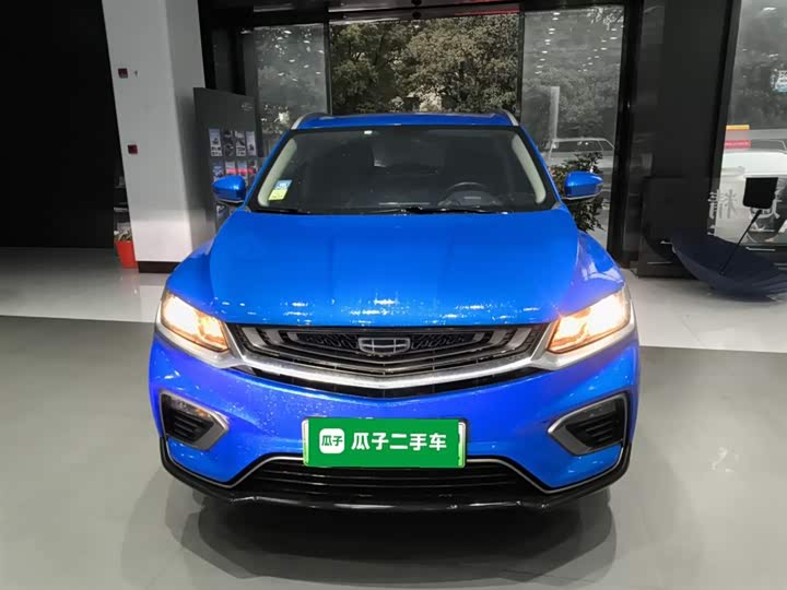 Фото 3 - Geely Coolray Hybrid