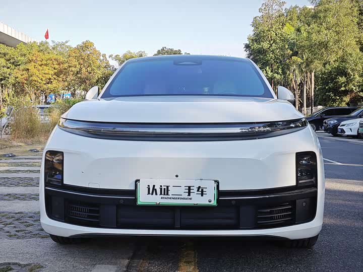 Фото 2 - LiXiang L7