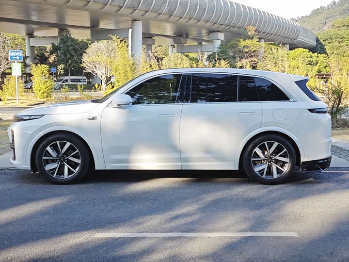 Фото 3 - LiXiang L7