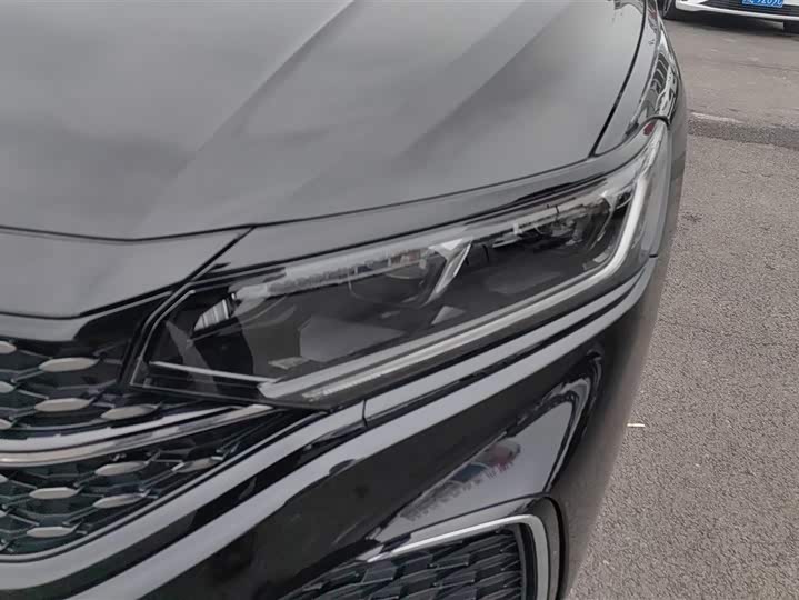 Фото 5 - Volkswagen Passat