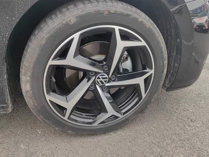 Фото 6 - Volkswagen Passat