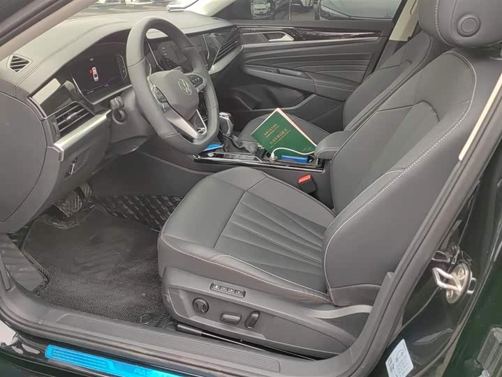 Фото 9 - Volkswagen Passat