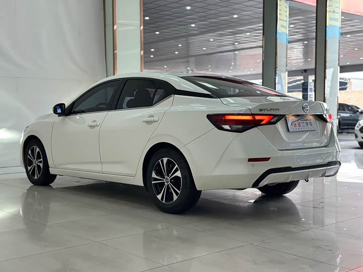 Фото 7 - Nissan Sylphy