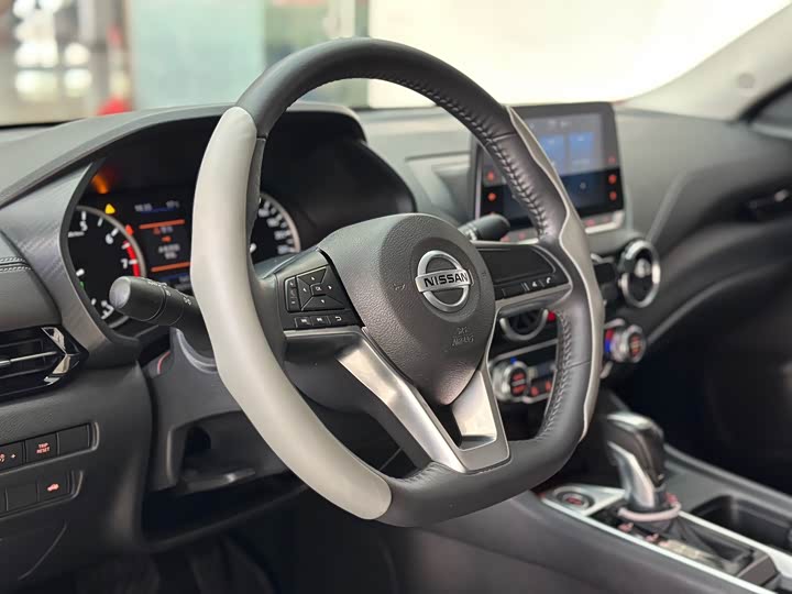 Фото 9 - Nissan Sylphy