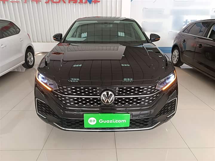 Фото 3 - Volkswagen Passat