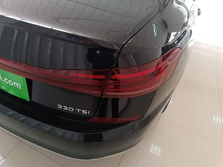 Фото 7 - Volkswagen Passat