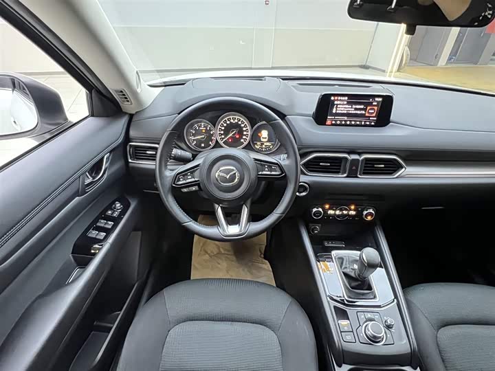 Фото 8 - Mazda CX-5