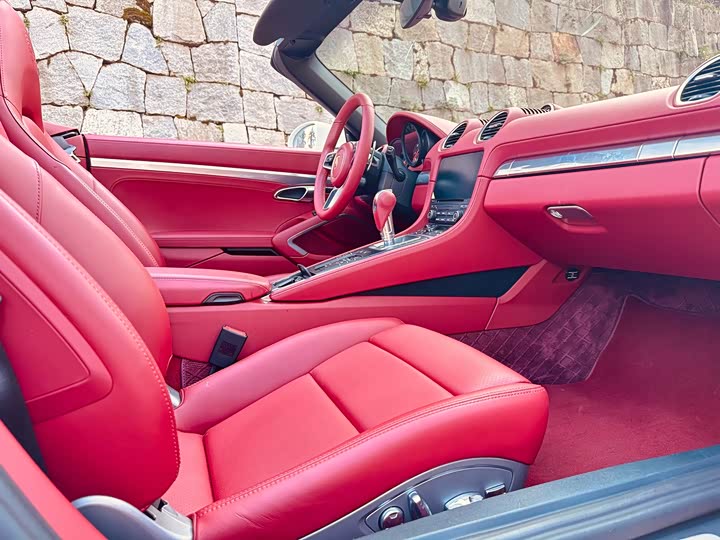 Фото 8 - Porsche 718