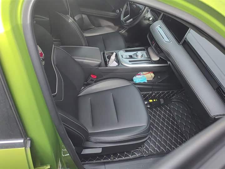 Фото 8 - Haval Jolion