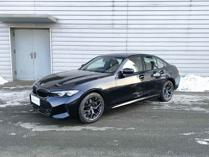 Фото 1 - BMW 3 Series