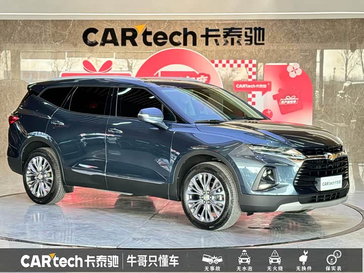 Фото 3 - Chevrolet Blazer