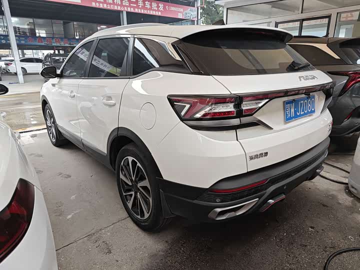 Фото 4 - Dongfeng Aeolus AX7
