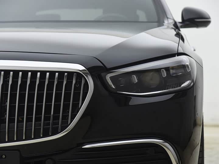 Фото 8 - Mercedes-Benz S-Class