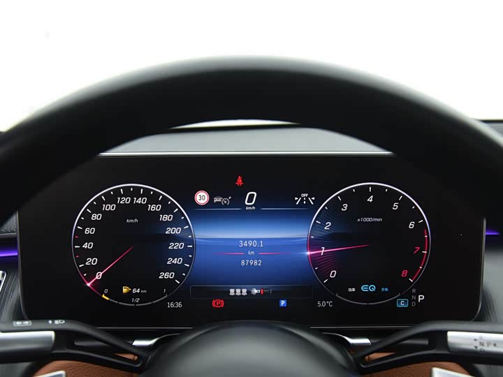 Фото 9 - Mercedes-Benz S-Class