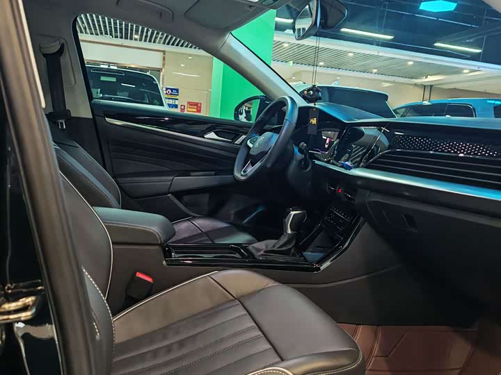 Фото 6 - Volkswagen Passat