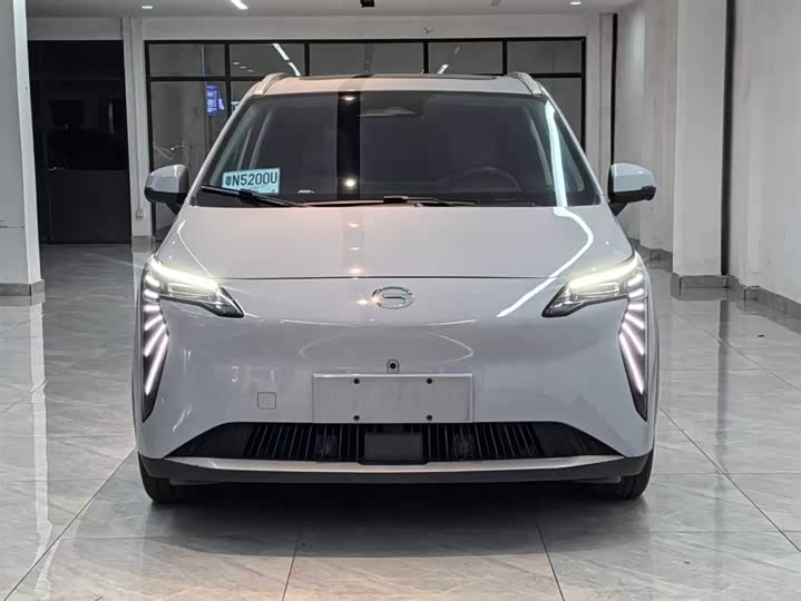 Фото 2 - GAC Aion Y