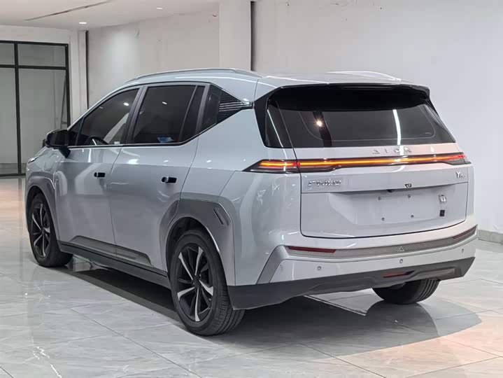 Фото 9 - GAC Aion Y