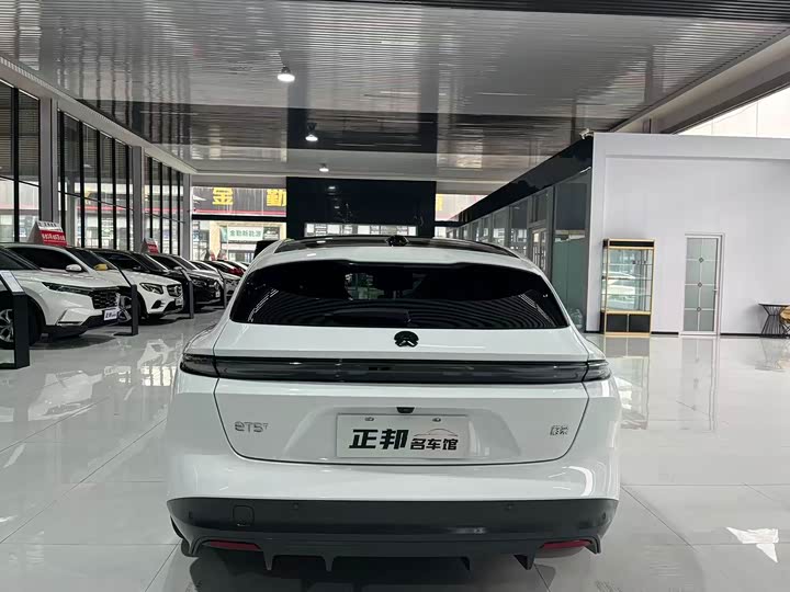 Фото 4 - Nio ET5T