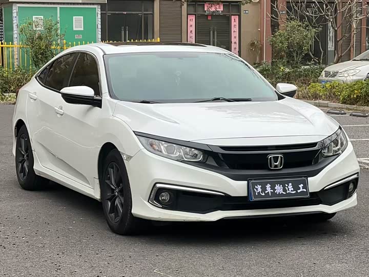 Фото 2 - Honda Civic