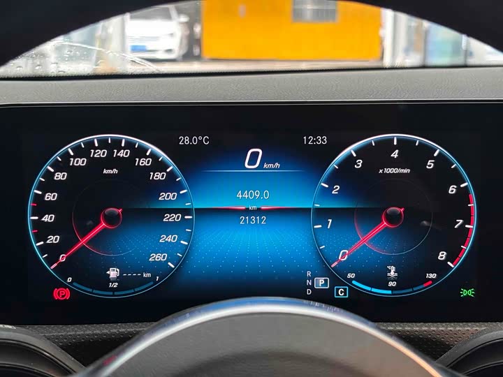 Фото 6 - Mercedes-Benz CLA-Class