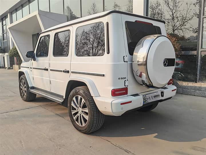 Фото 2 - Mercedes-Benz G-Class