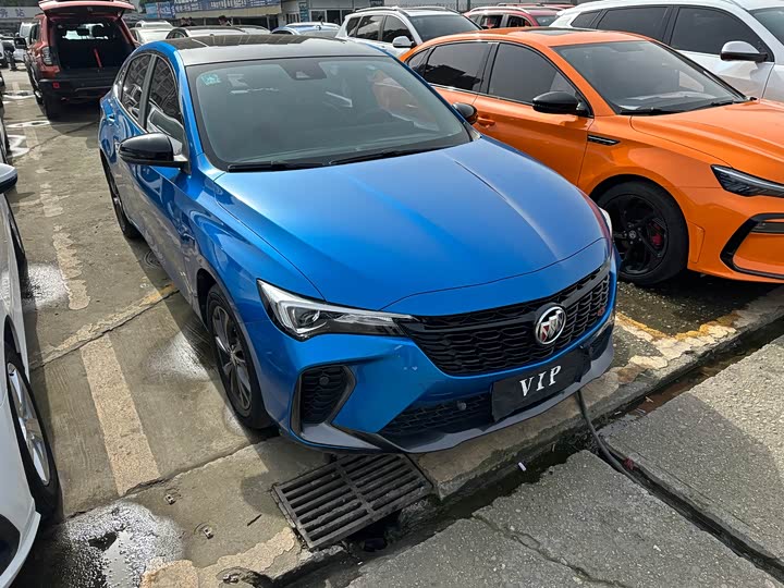 Фото 3 - Buick Verano